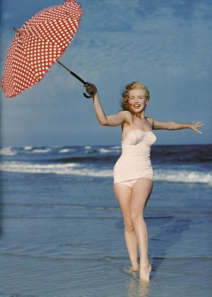 source: http://www.lomography.com/