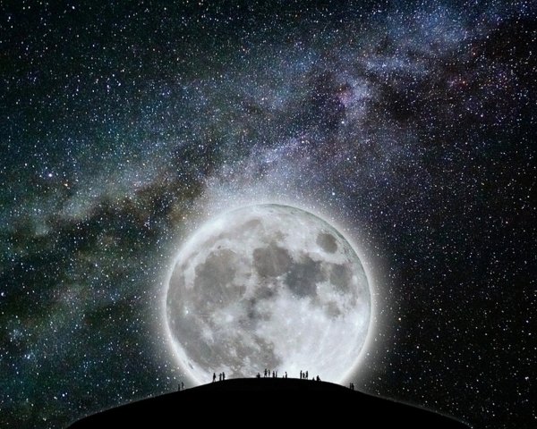 segíts másokon a hold erejével